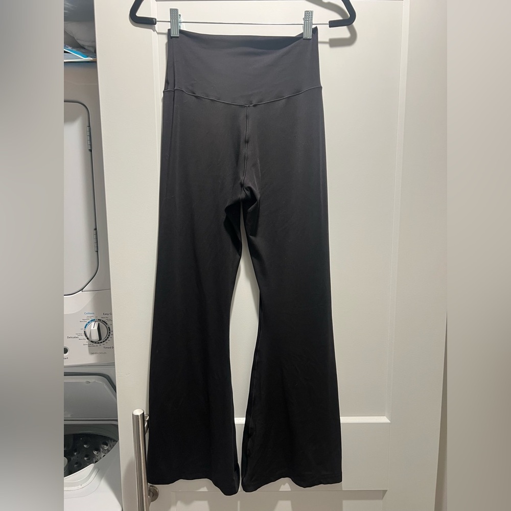 Offline by Aerie High Waisted Crossover Flare Leggings SZ Large